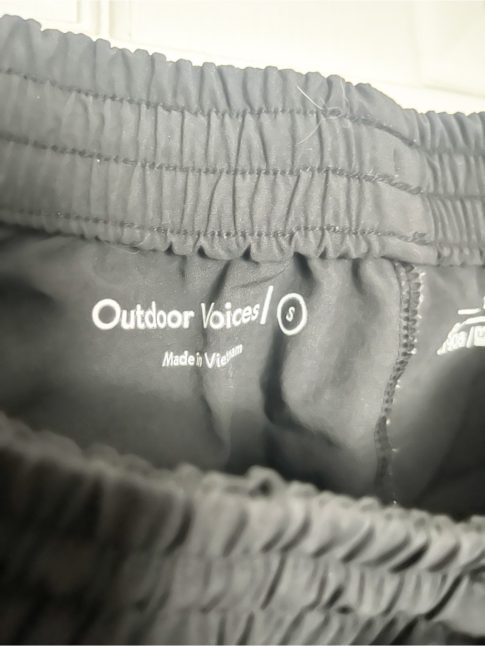 Outdoor Voices Doing Things Black Athletic Shorts size Small - Picture 6 of 6